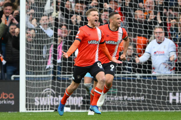 场职业比赛 场职业比赛