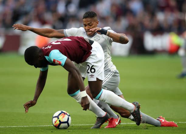 浦和红钻的 浦和红钻的